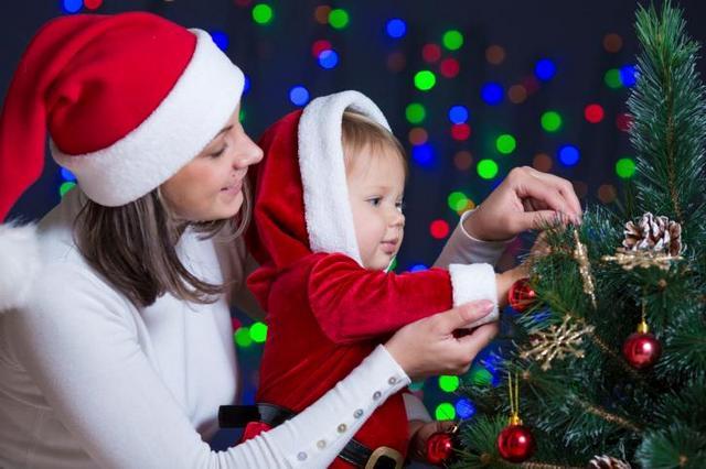 Immagini Di Bimbi A Natale.Il Natale Per I Bambini Giovani Marmotte Animazione